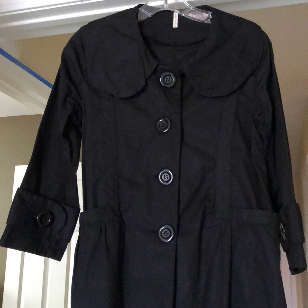 Black Lightweight Coat - image 4